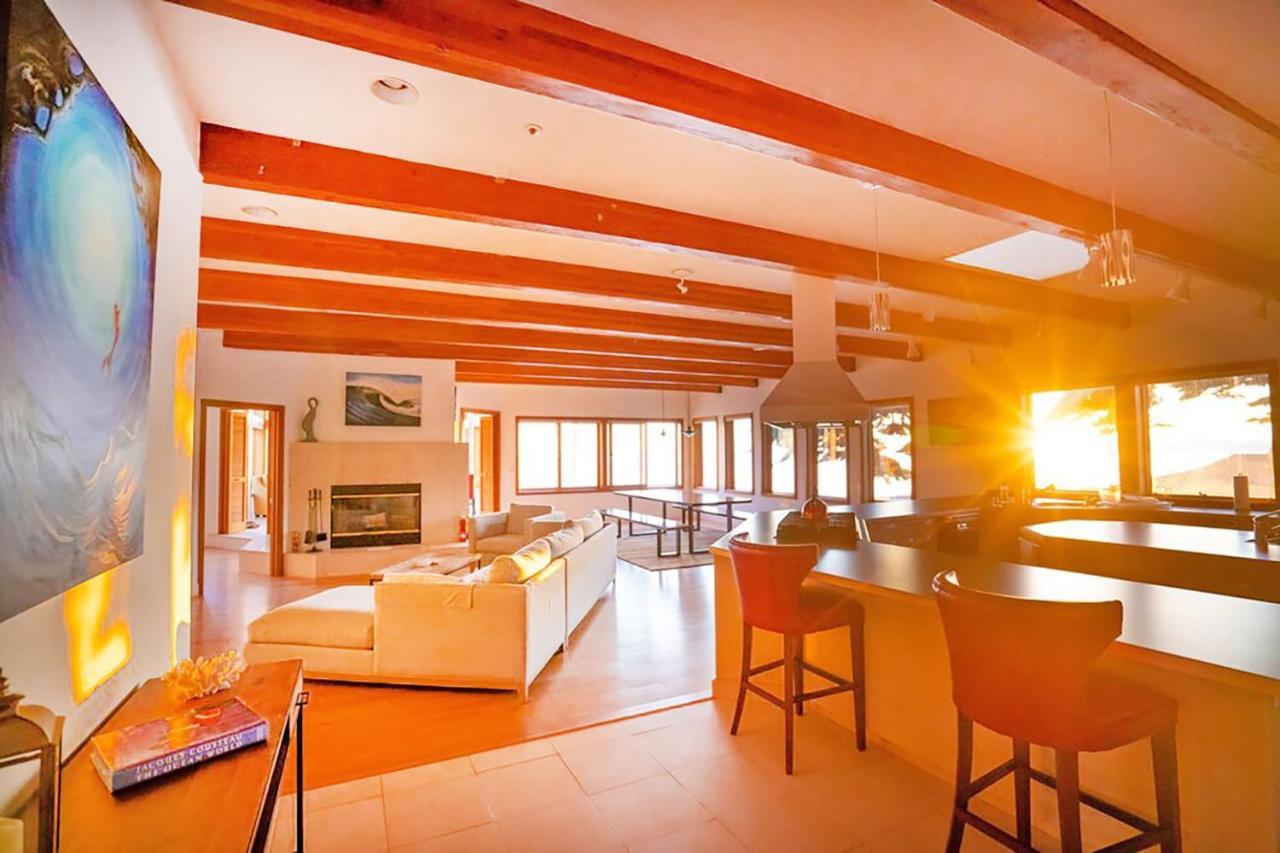Luxury Beachfront Penthouse Walk To The Beach Restaurants Entertainment Half Moon Bay Exterior foto